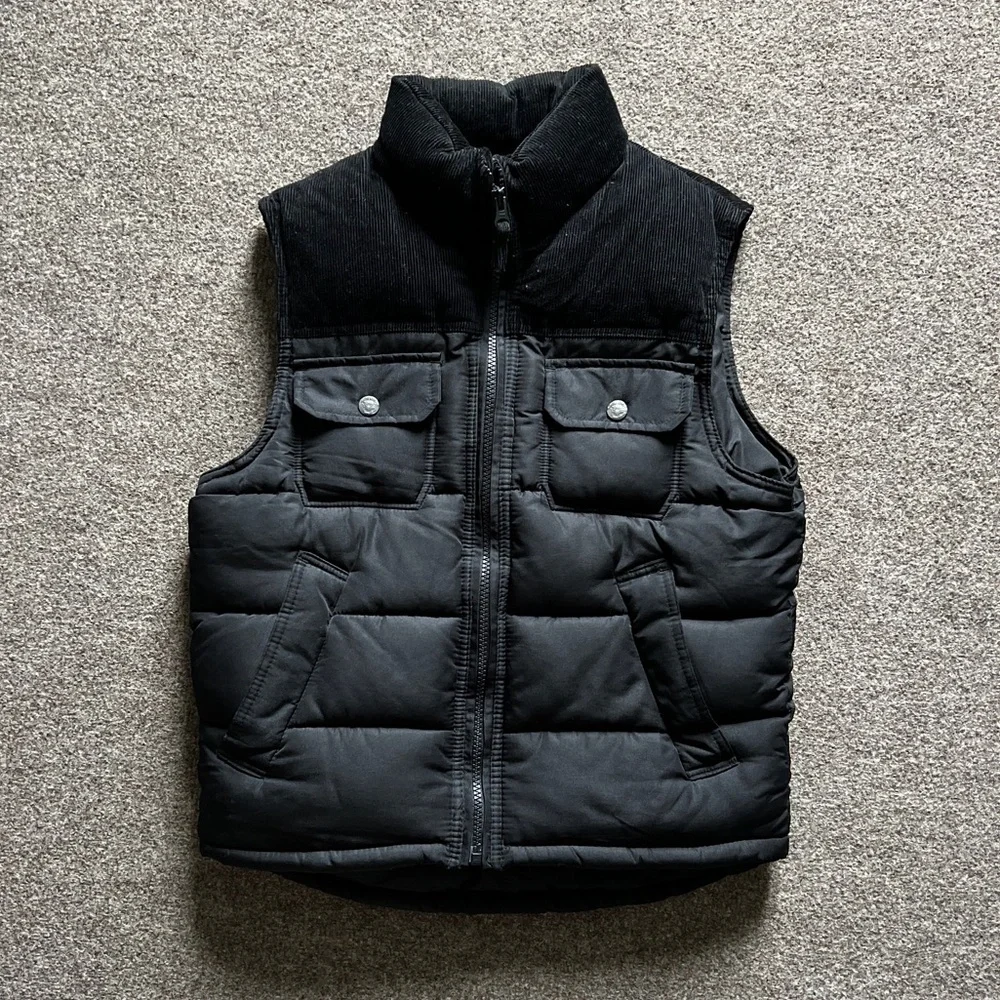 Gap‎ Kids Black Puffer Vest Boys Youth M Corduroy Fall Winter Jacket 100% Cotton